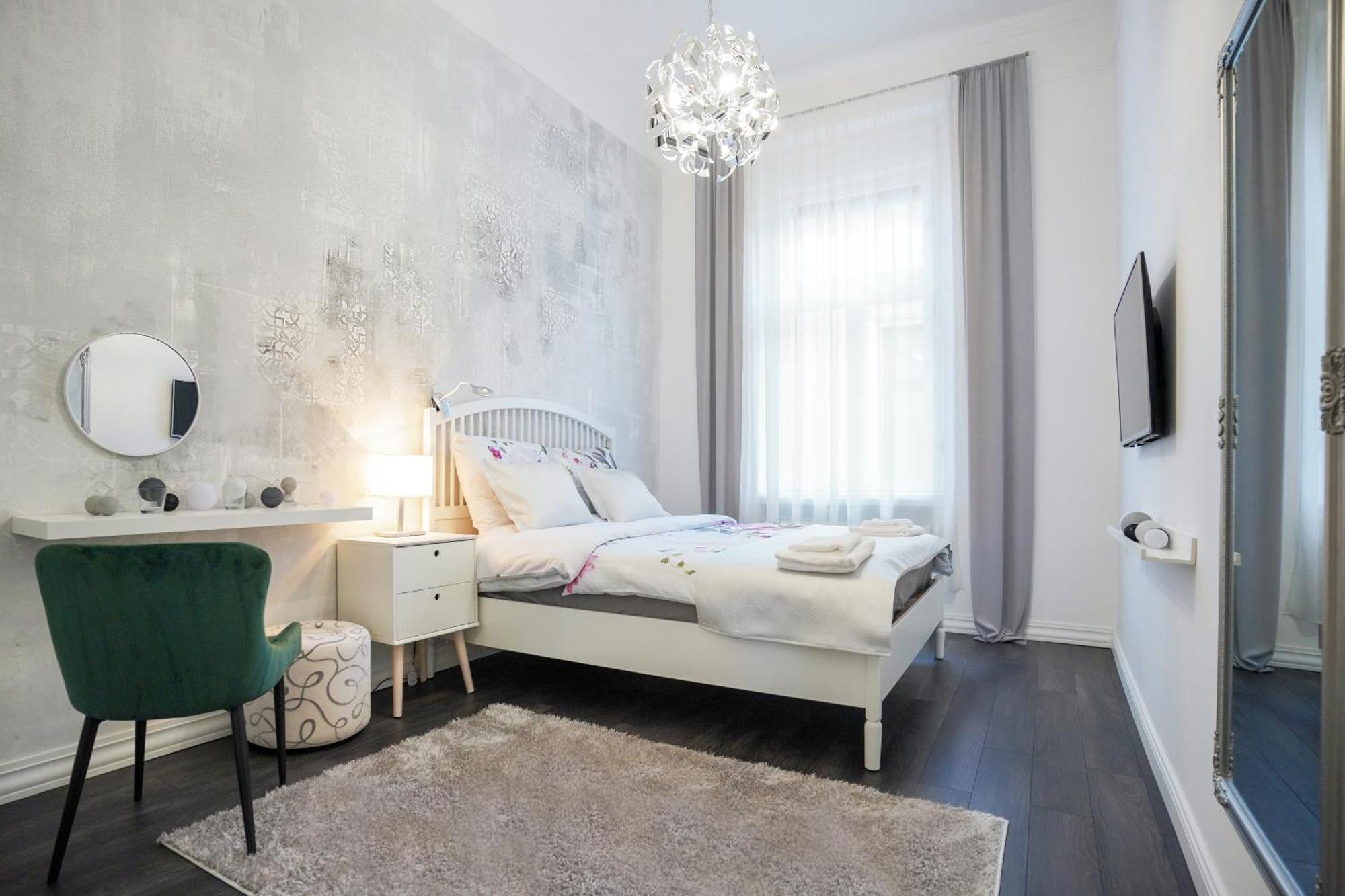 Decor Apartman เอ็กเกอร์ ภายนอก รูปภาพ