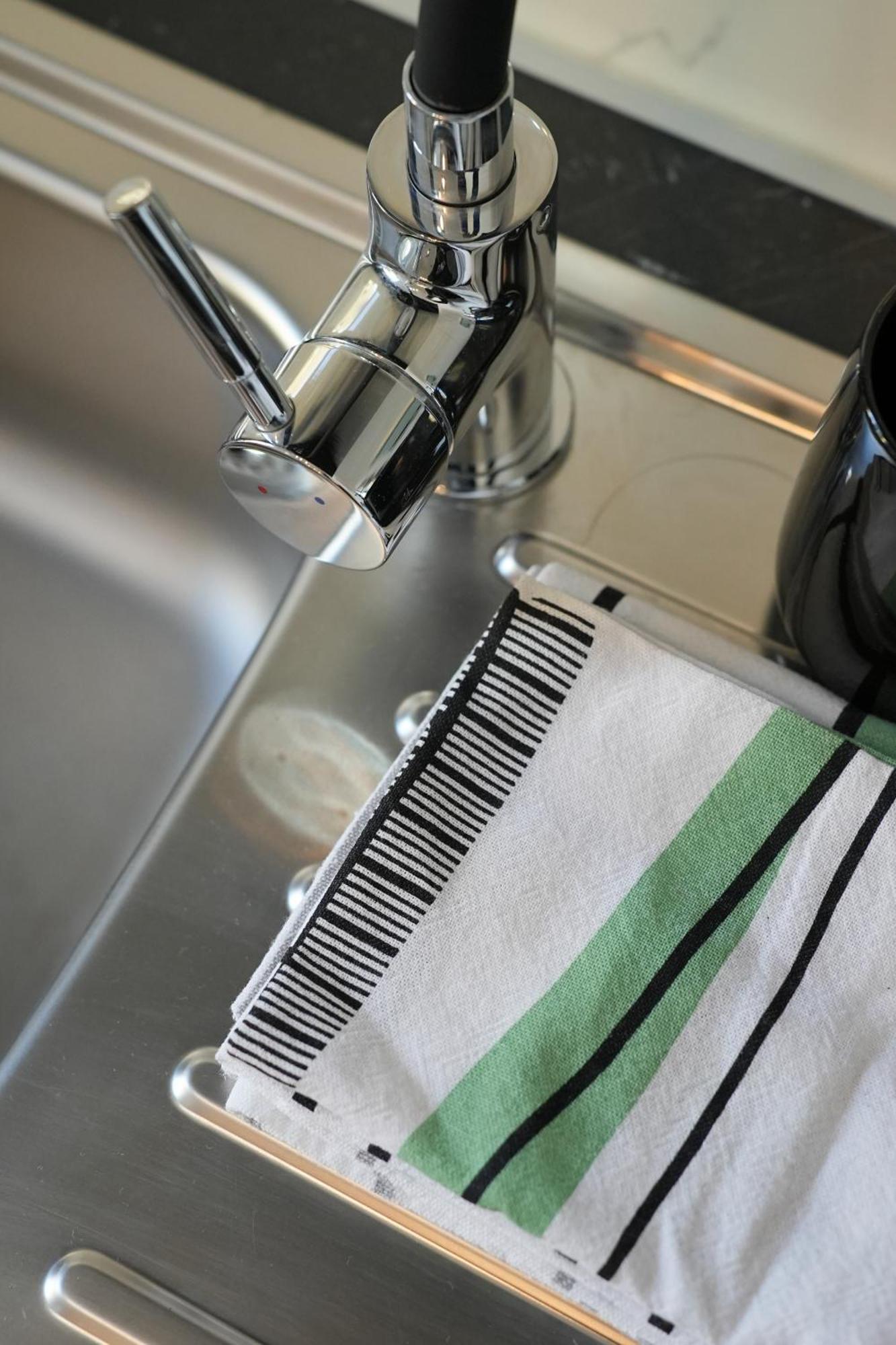 Decor Apartman เอ็กเกอร์ ภายนอก รูปภาพ